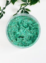 Load image into Gallery viewer, Loch Ness Foaming Body Scrub